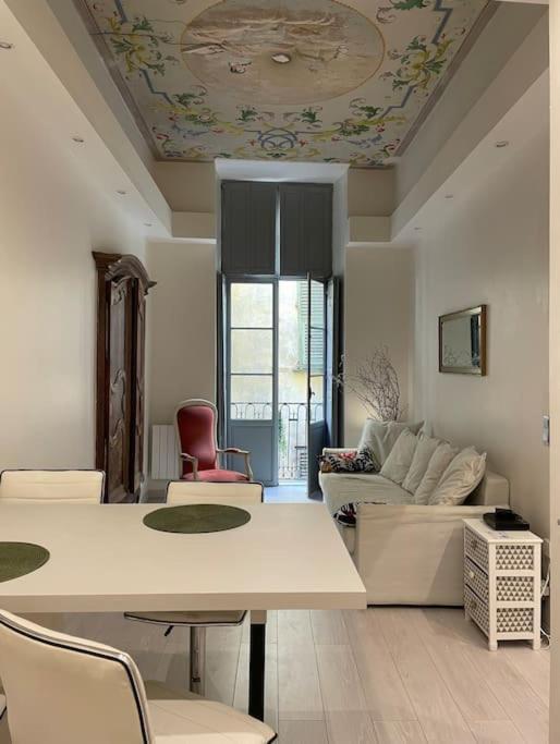 Luxury Apartment In The Heart Of Old Town Nice. Экстерьер фото