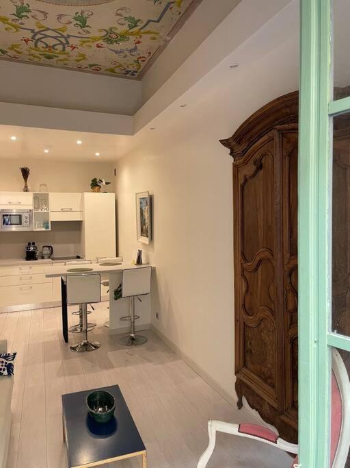 Luxury Apartment In The Heart Of Old Town Nice. Экстерьер фото